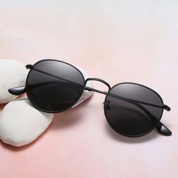 Luxury Round Sunglasses - Image 2